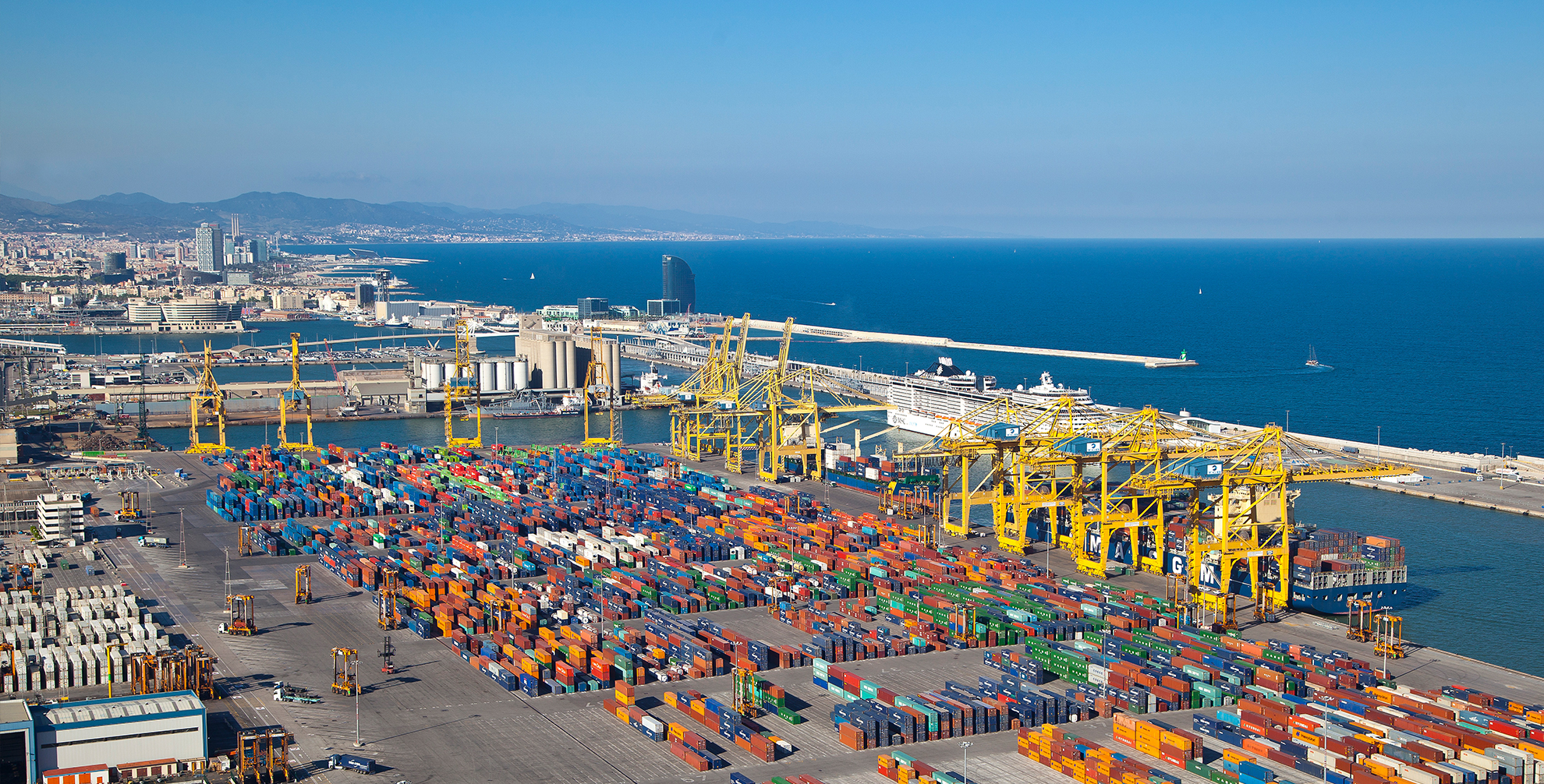 estiba de Barcelona apuesta por la estabilidad atraer nuevos tráficos al puerto : ACE : https://www.ace-cargadores.com